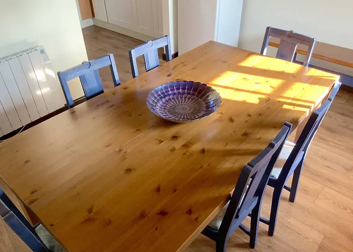 Cider Cottage - 3 Bedroom - Onsite Parking